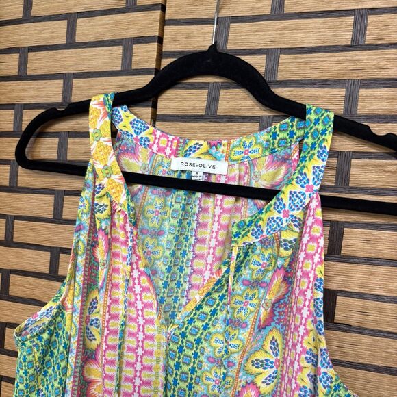 Rose & Olive Tank Top Size Medium - Picture 3 of 7